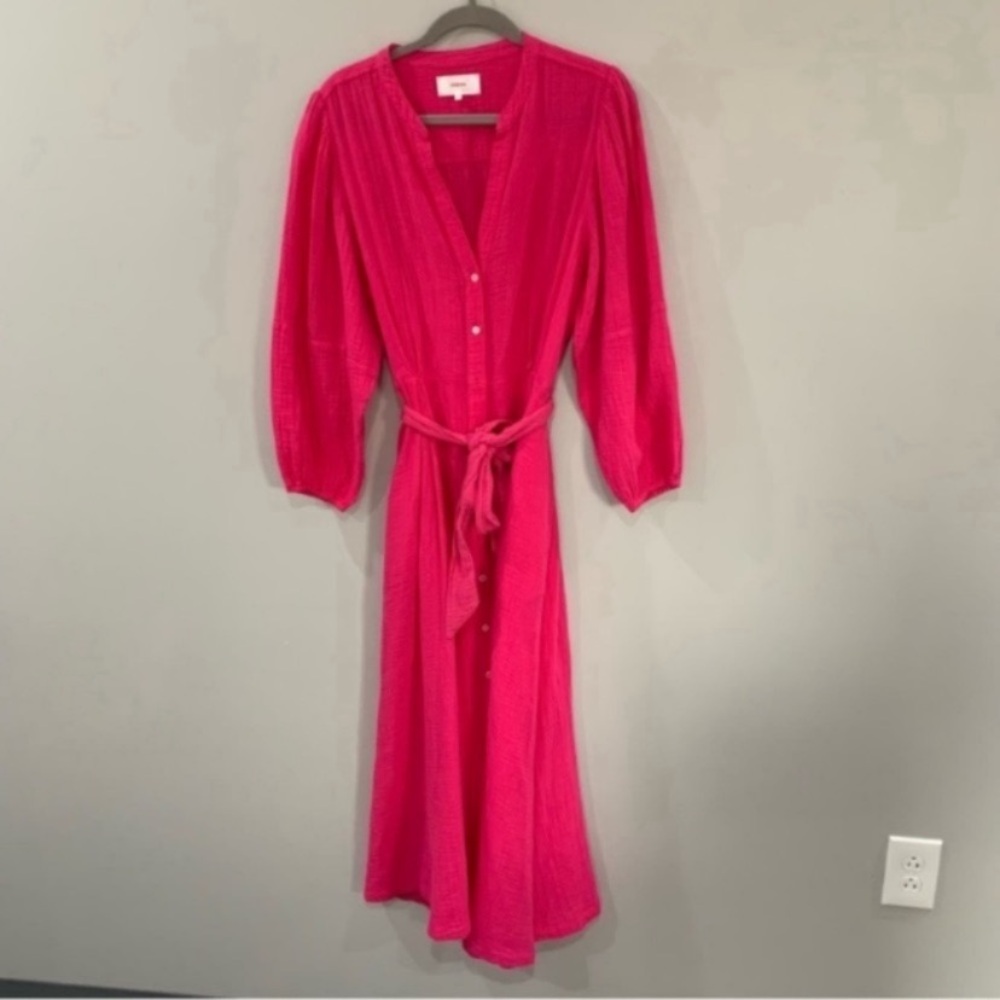 XiRENA Pink Midi Dress - Picture 4 of 7